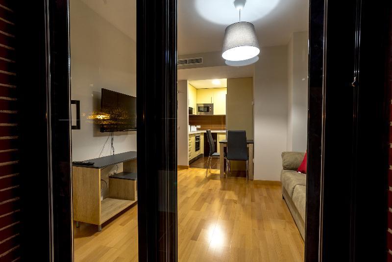 Soemn Apartments Alcalá de Henares Exterior photo
